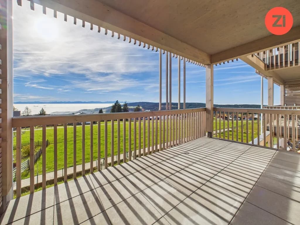 *Über der Nebelgrenze* 4-Zimmer Anlegerwohnung mit Außenflächen mit Linz Blick