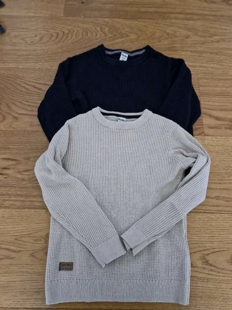 Pullover gr. 122