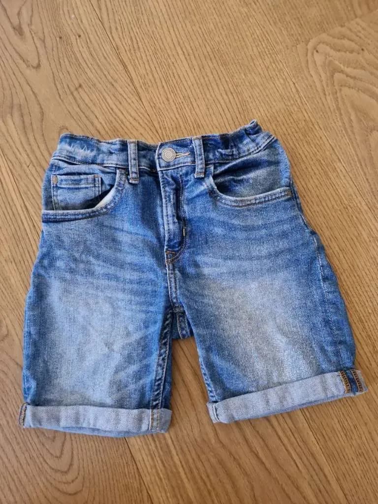 Kurze Jeanshose gr 122