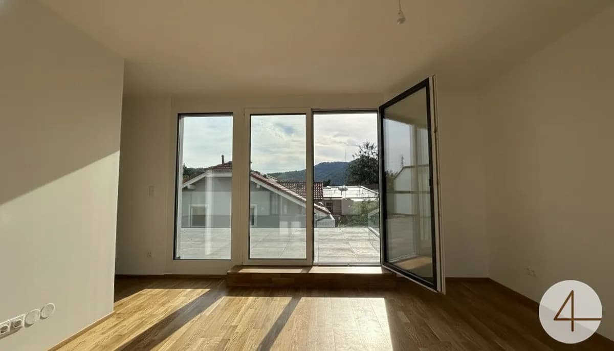 Erstbezug: Modernes Reihenhaus mit Dachterrasse und Kahlenbergblick