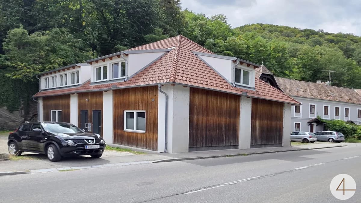 Anlageobjekt / Zinshaus in Krems-Rehberg – Altbau & Neubau, ca. 880 m² Nutzfläche