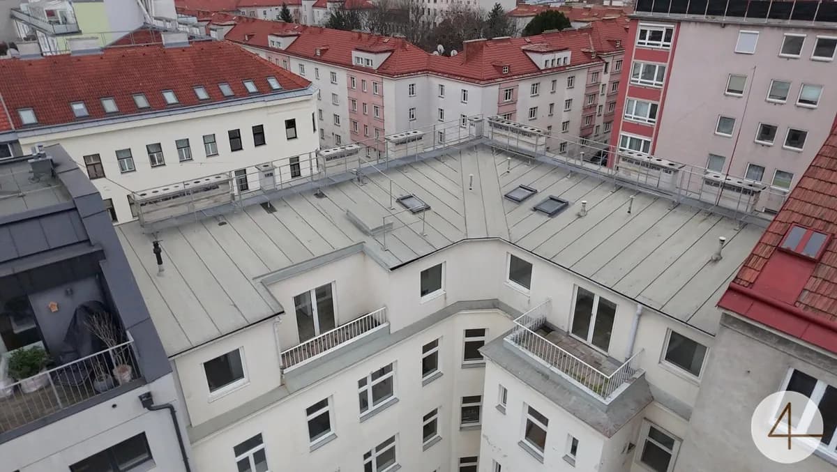 500m zur U1 - Wiener Gründerzeit-Zinshaus - 28 Einheiten - ca. 75 % bestandsfrei - DG ausgebaut
