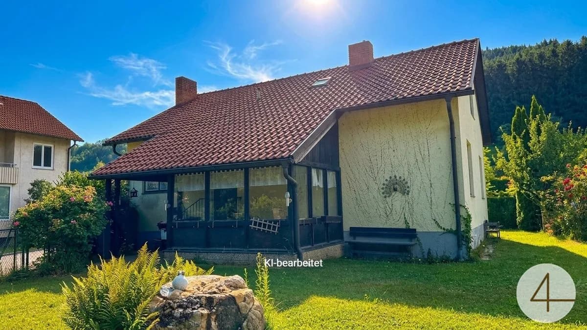 Charmantes Einfamilienhaus in sonniger Ruhelage auf wunderschönem Eckgrundstück in Aspang