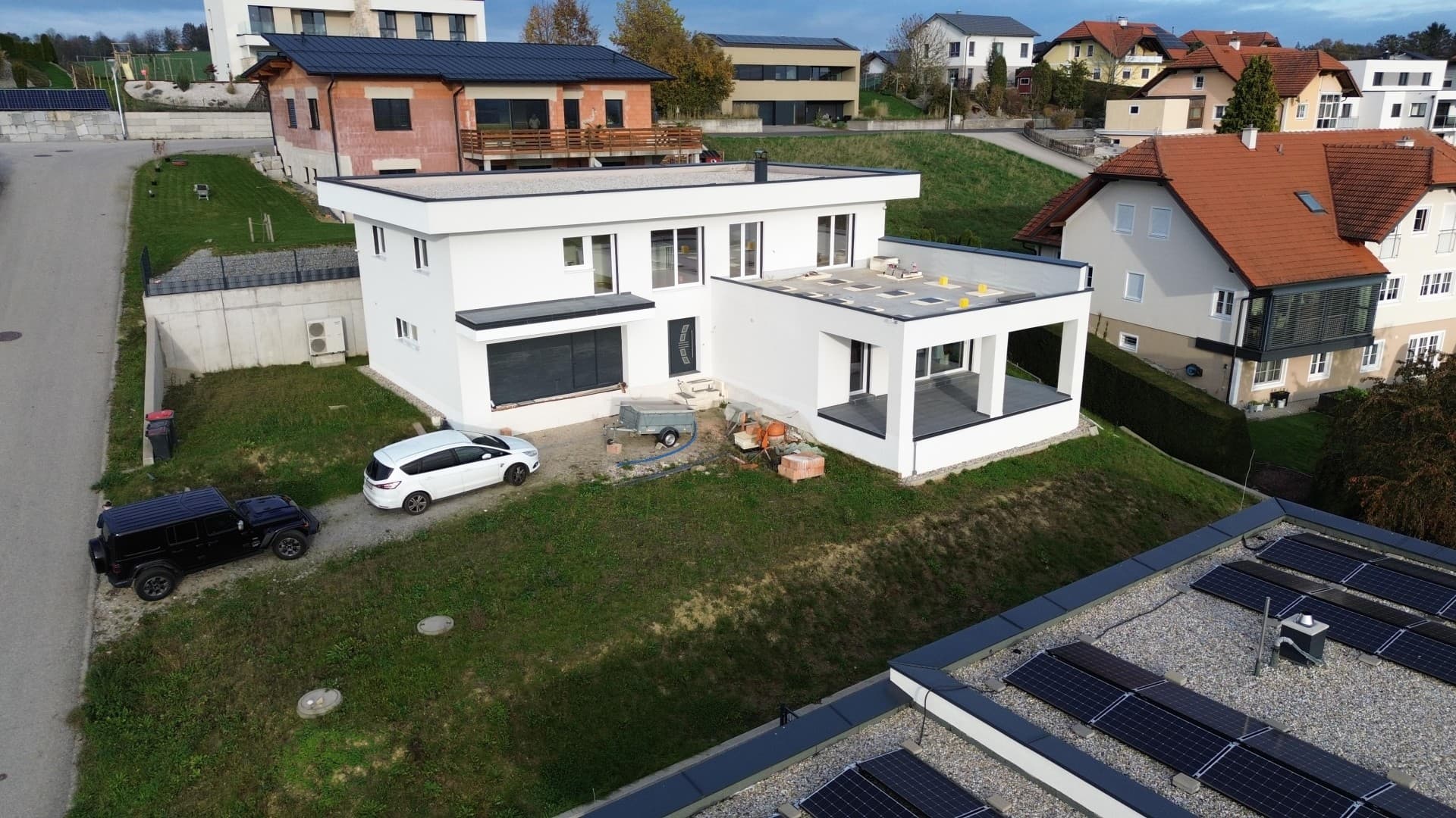 Grosses Neubauhaus mit 100 m2 Wohnessbereich und toller Ausssicht vom Margaretenberg NEUER PREIS - Bild 1
