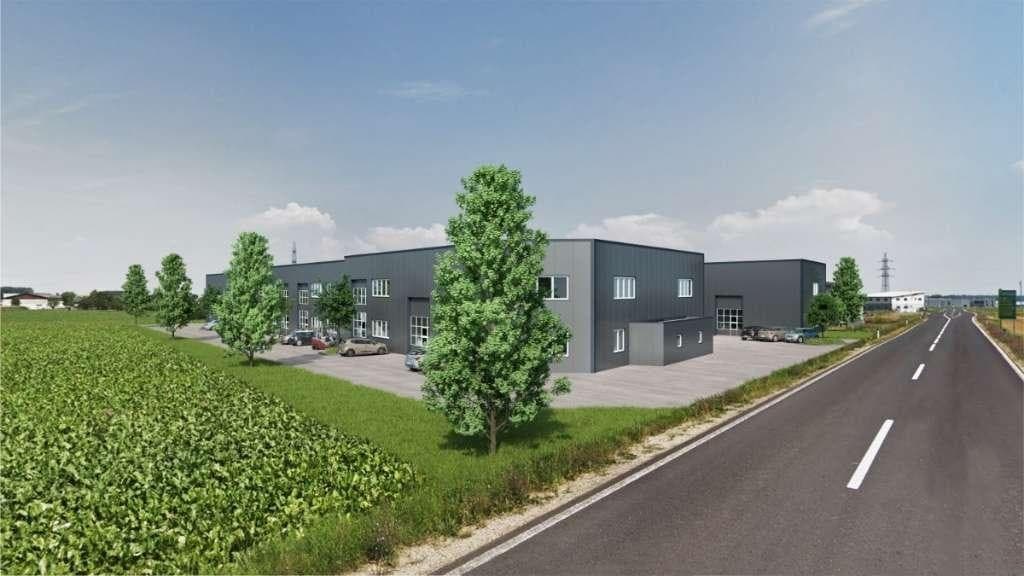 Aktuell 3 Hallen zur Miete verfügbar.74 m2, 120 m2 und 110 m2 - Bild 1