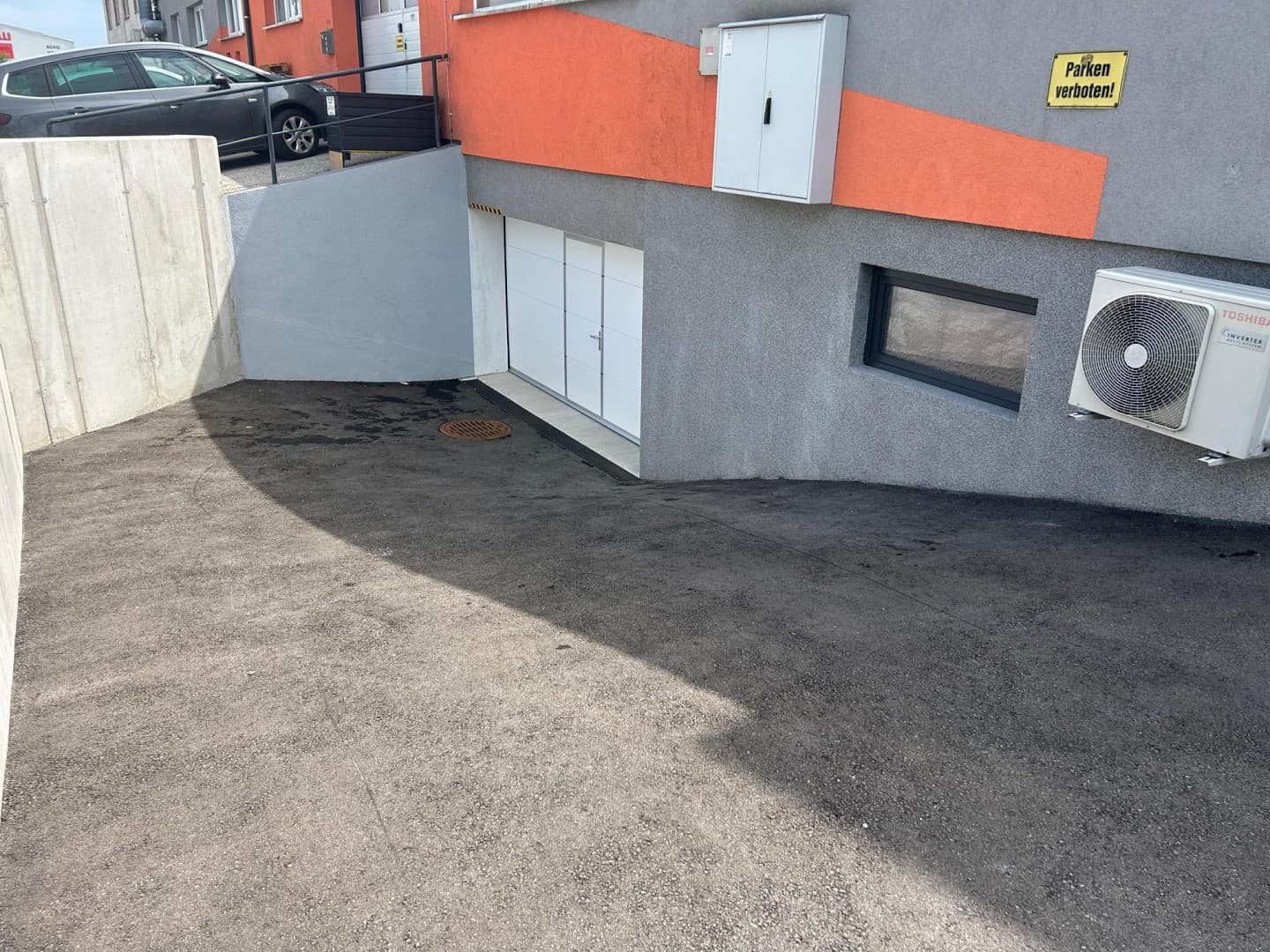 Garage / Kellerfläche/Lager ideal für Parken von Oldtimern etc. - Bild 1