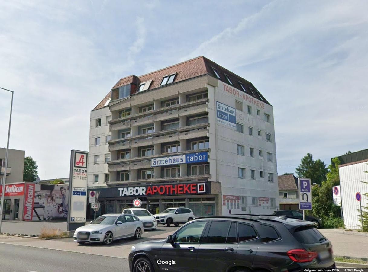 Büros im Ärztehaus - Tabor ideal für Arztpraxen oder Kanzleiein- bis zu 600 m2 verfügbar. - Bild 1