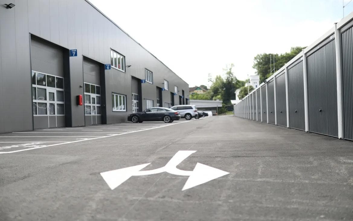 Moderne Gewerbefläche / Lagerhalle noch mehrere Tops im Bauabschnitt 3 verfügbar - Bild 1