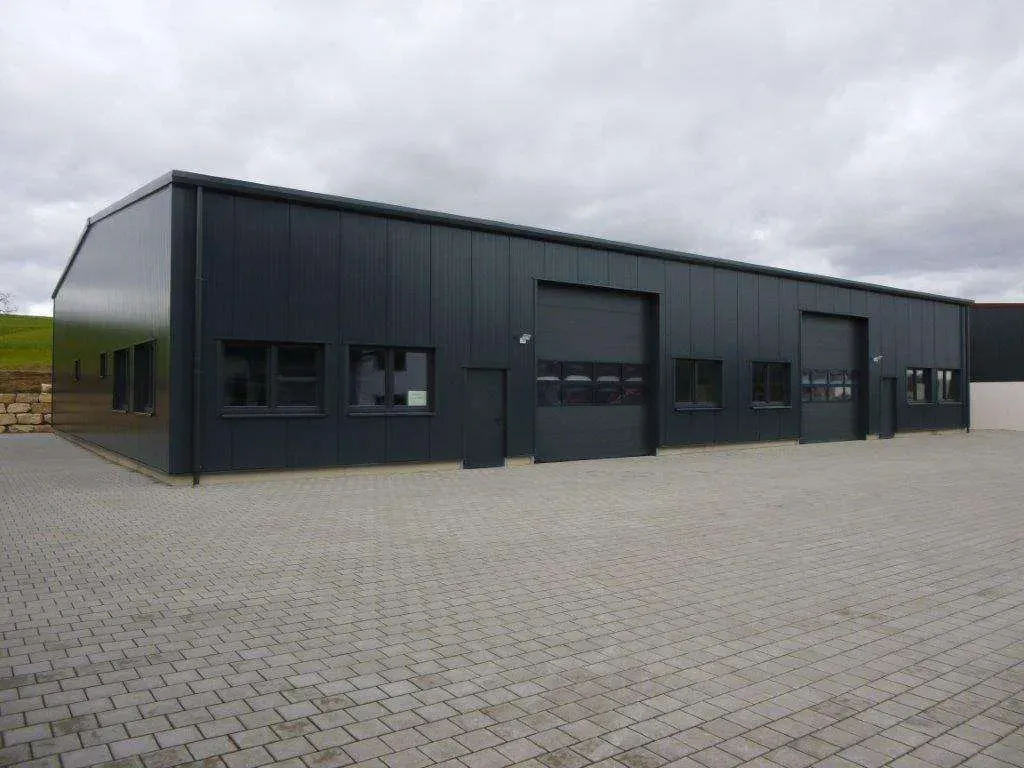 DELTACON Stahlhalle Büro Werkstatt 18 x 25 x 5/ 6,6 m / Gewährleistung 5 Jahre !