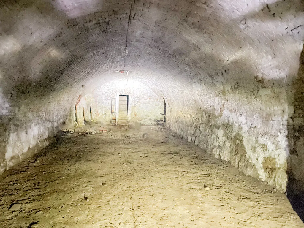 Gewölbekeller mit ca. 251 m² in Obernberg am Inn – Raum für kreative Ideen