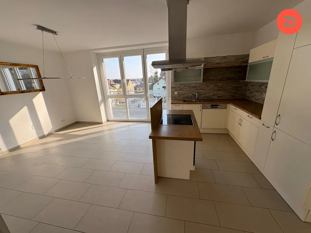 Helle 3-Zimmer-Wohnung in Enns mit großer Südwest-Terrasse und Autostellplatz