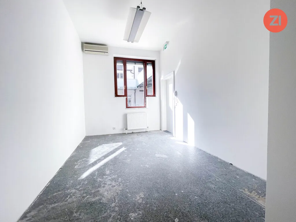 Schönes Büro / Praxis Fläche in einem der schönsten, ältesten Häuser Österreichs - Hauptplatz ENNS