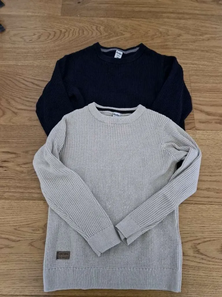 Pullover gr. 122
