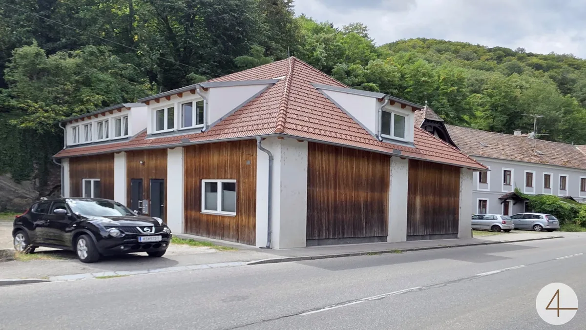 Anlageobjekt / Zinshaus in Krems-Rehberg – Altbau & Neubau, ca. 880 m² Nutzfläche - Bild 1