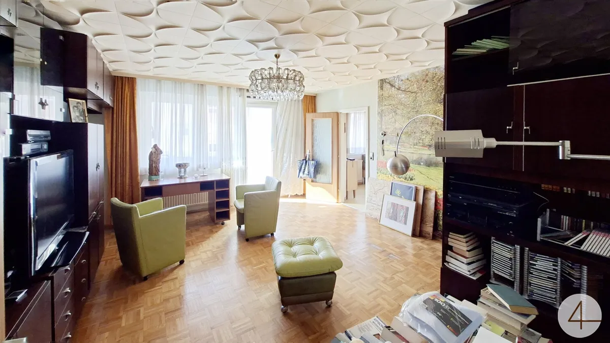 Charmante Wohnung in Bestlage mit Loggia