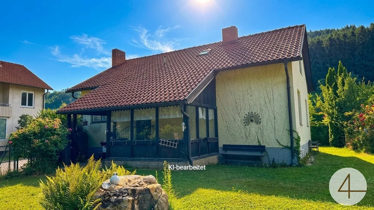 Charmantes Einfamilienhaus in sonniger Ruhelage auf wunderschönem Eckgrundstück in Aspang